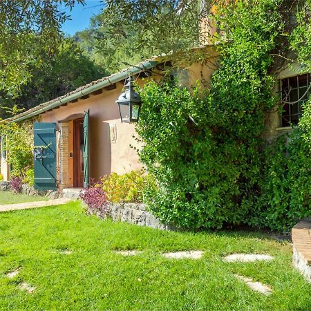 Villa Melolia Ипсос Экстерьер фото