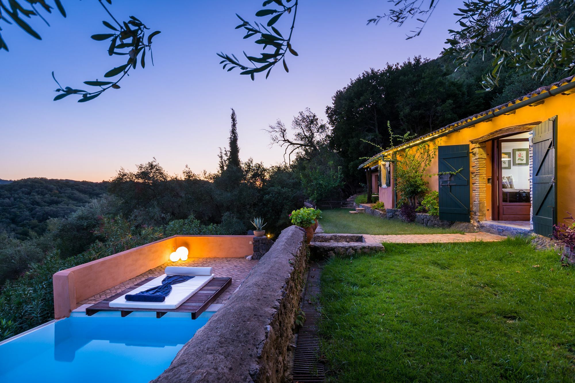 Villa Melolia Ипсос Экстерьер фото